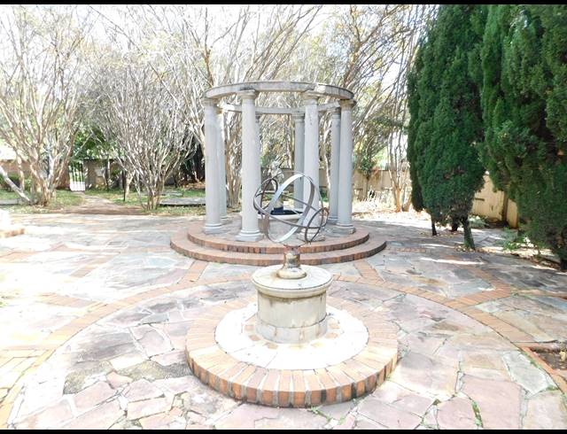 645M² OFFICE FOR SALE IN SAXONWOLD